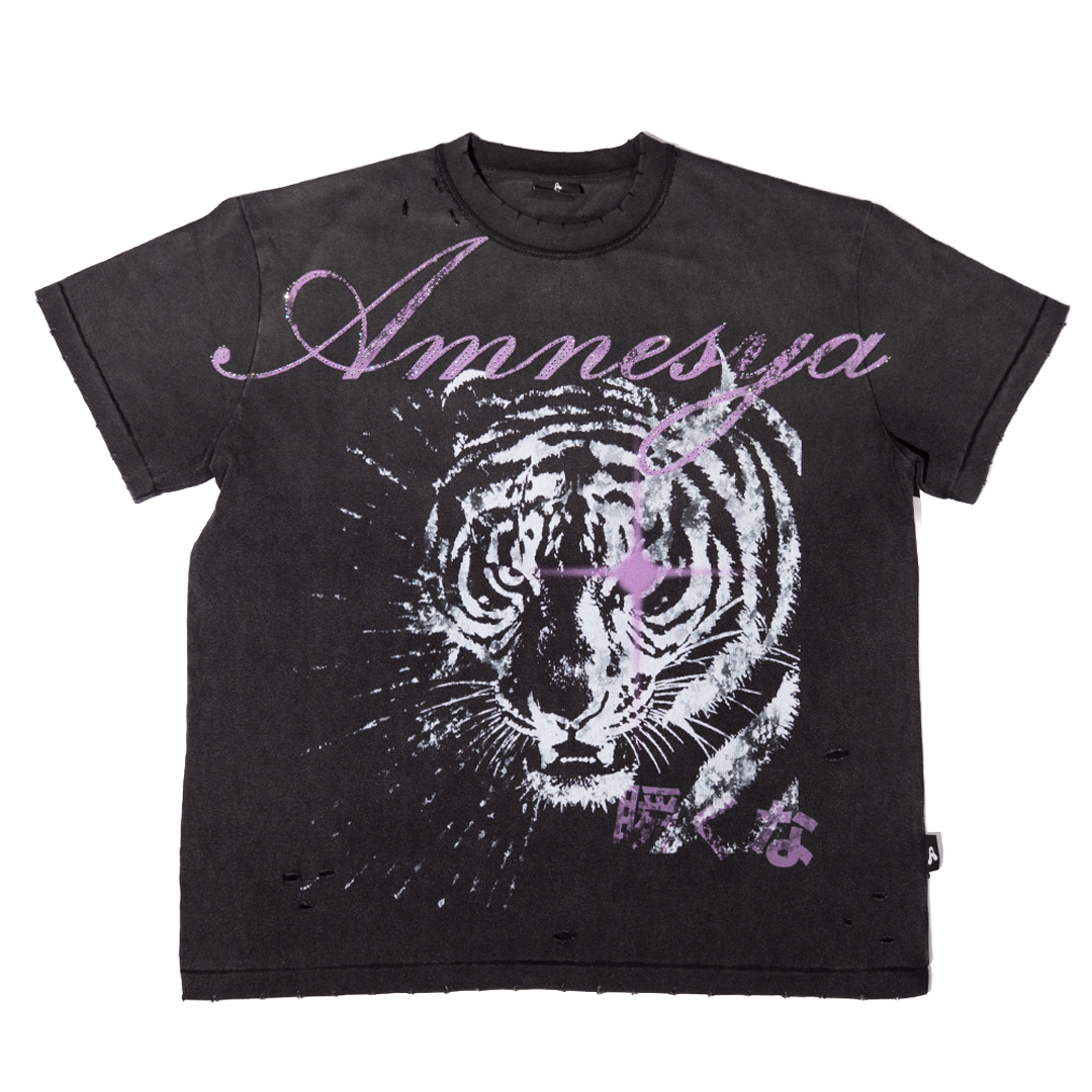 AMNESYA "Don't Blink" tee